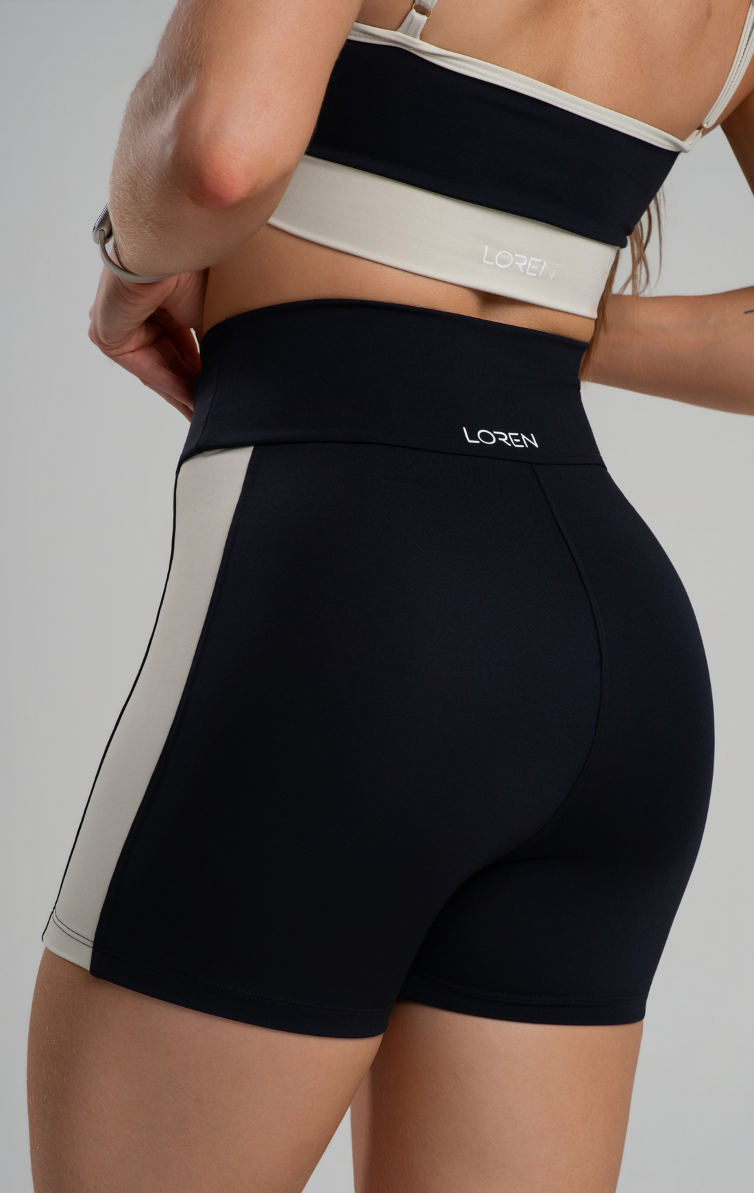 Short Fitness Feminino Pala Dupla Cós Alto Poliamida Zero Transparência - Essence