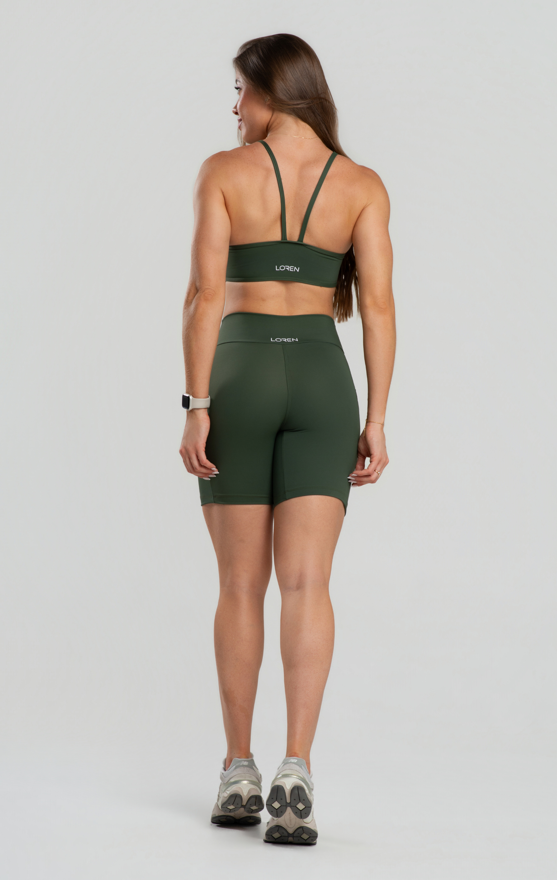 Conjunto Fitness Feminino reforçado Bermuda Com Bolso Poliamida Zero Transparência, Top Tira