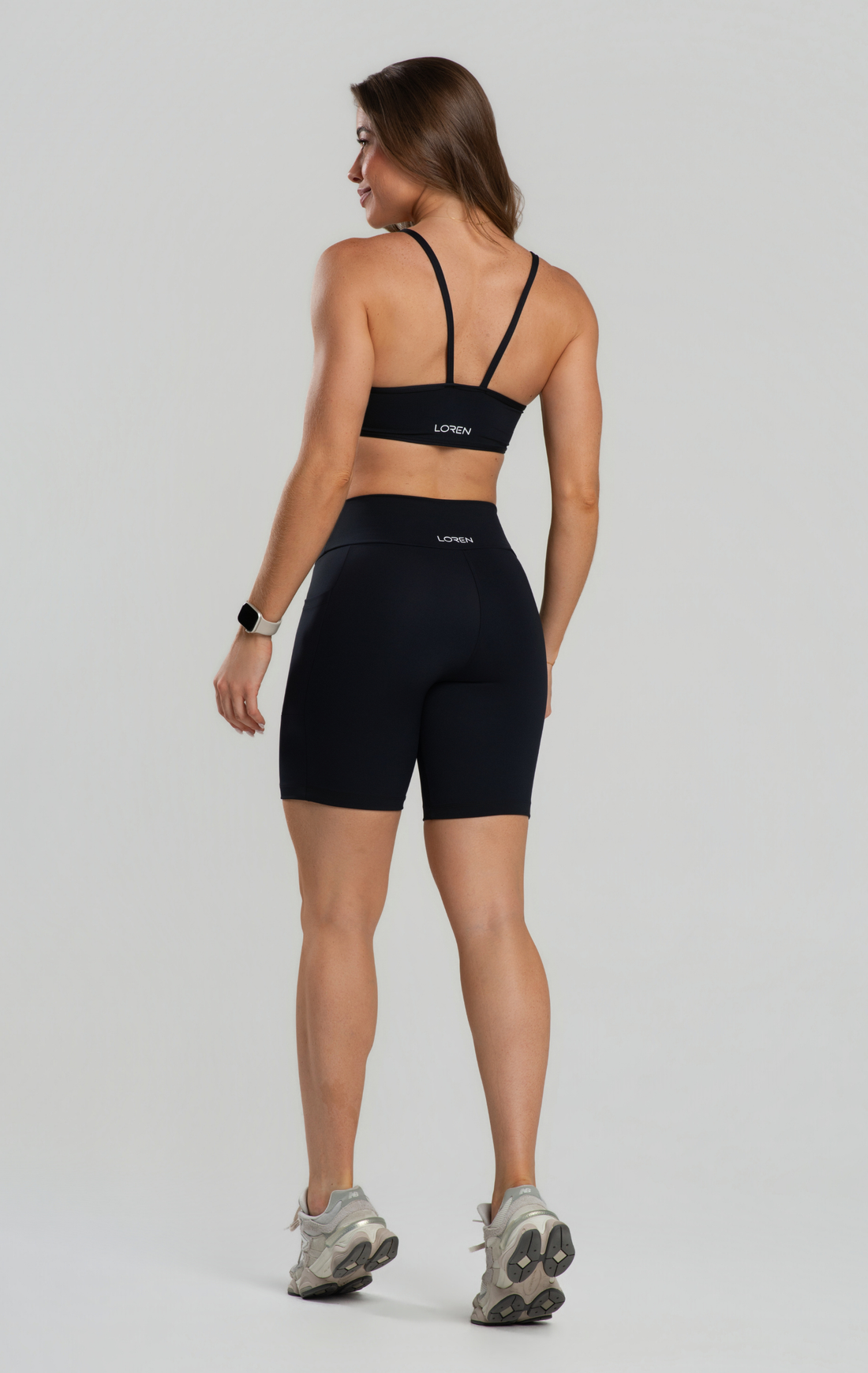 Conjunto Fitness Feminino reforçado Bermuda Com Bolso Poliamida Zero Transparência, Top Tira