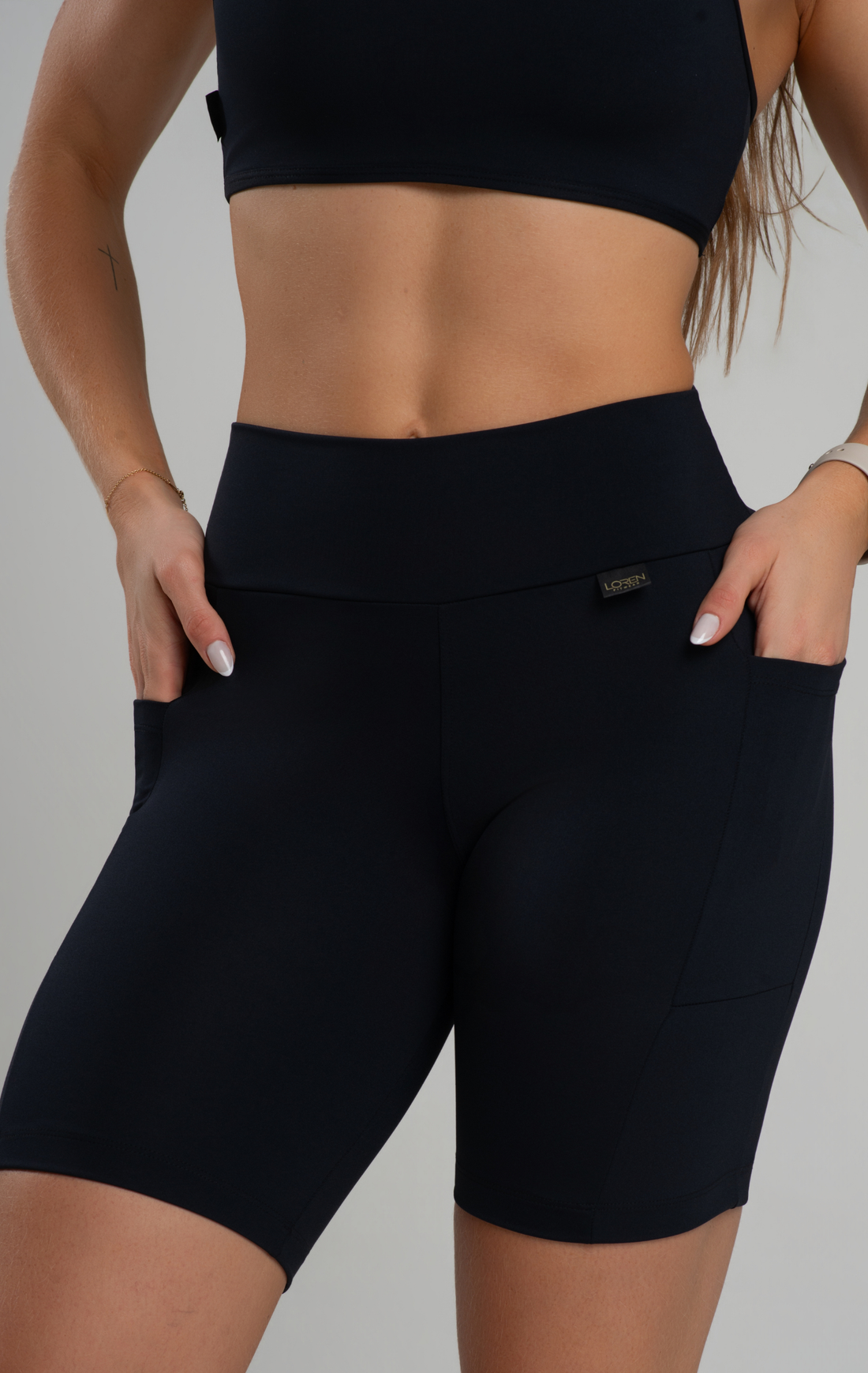 Bermuda Fitness Feminina Pala Dupla Reforçado com Bolso Poliamida Zero Transparência