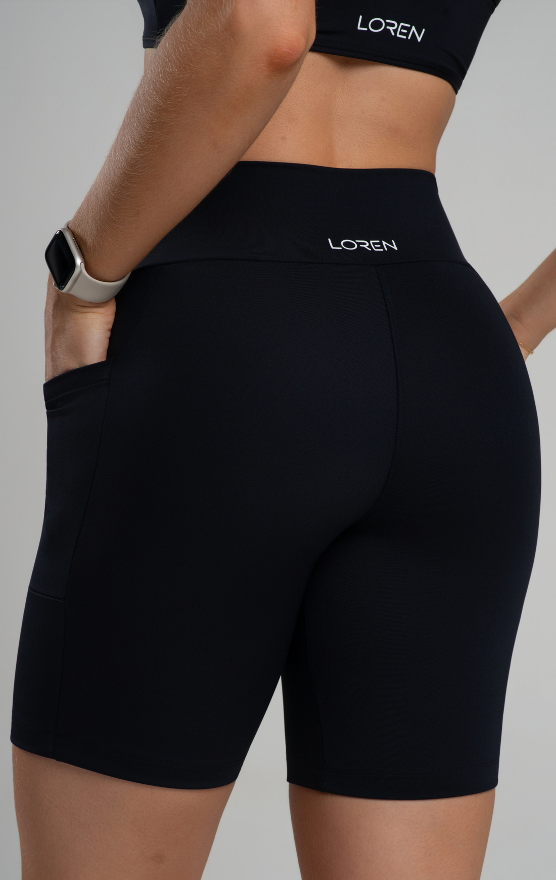 Bermuda Fitness Feminina Pala Dupla Reforçado com Bolso Poliamida Zero Transparência