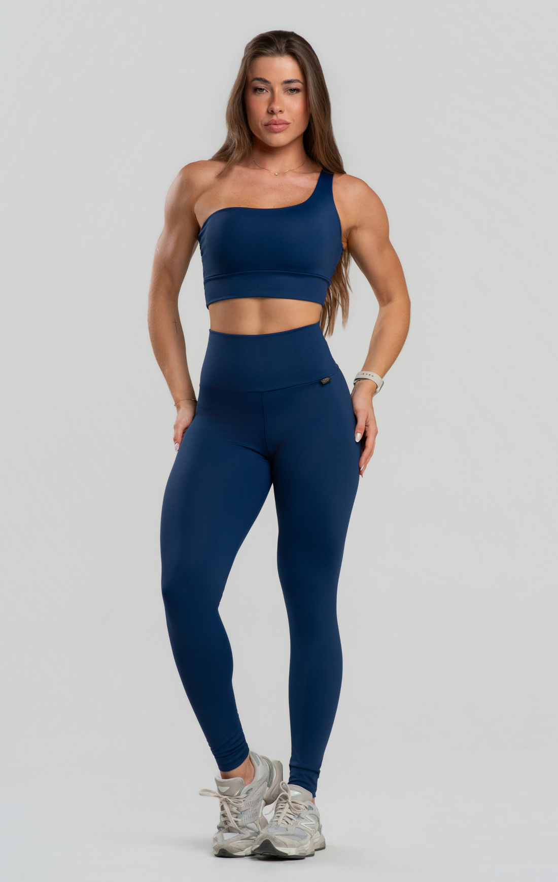 Conjunto Fitness Feminino Legging Reforçada Cós Alto Poliamida Zero Transparência, Top Assimétrico