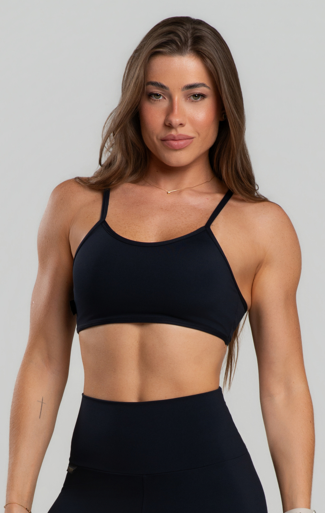 Top Fitness Feminino Pala Dupla Tiras Poliamida Zero Transparência